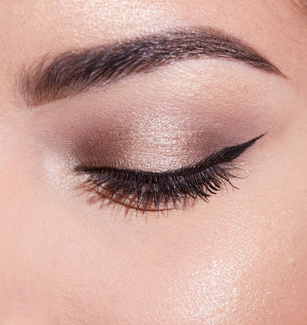 Master Precise Curvy Felt Liner - Black